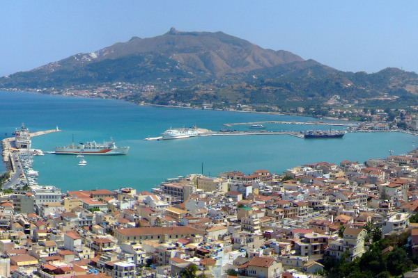 A panoramic picture showing the town and the port of Zakynthos.