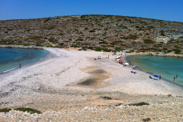 The magnificent beach on the uninhabited island close to Astypalaia.