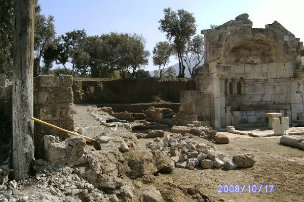 A picture of the relics of the Christian church built above the Sanctuary of Delian Apollo on the island of Kalymnos.