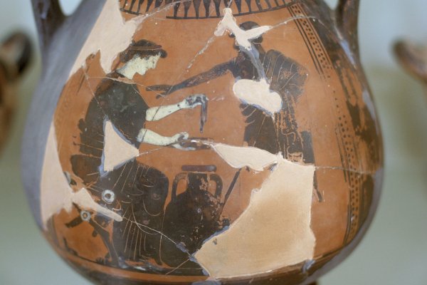 Black-figure pottery, a common painting method between the 7th and 5th centuries BC.