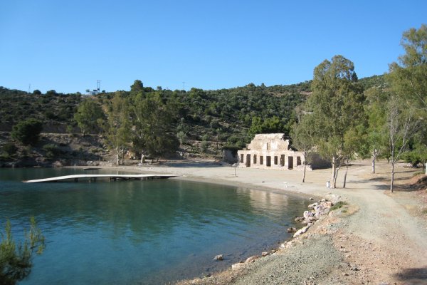 A picture of the small bay and the old Russian Naval Station on Poros.