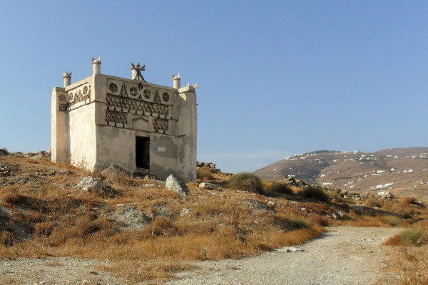 A beautifully decorated dovecote that resembles a castle on the island of Tinos. 